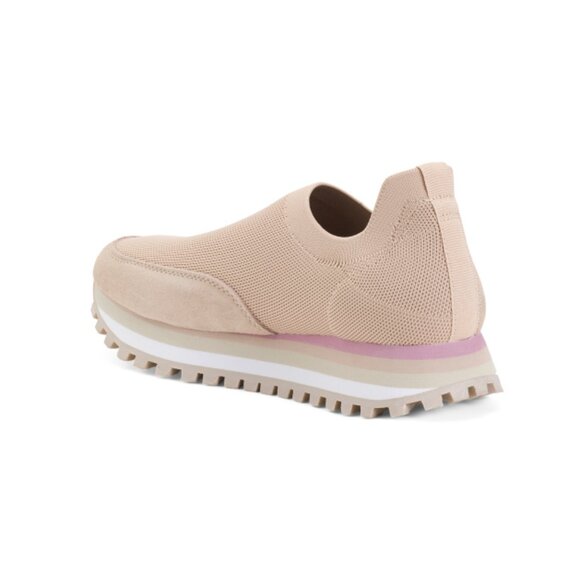 BLONDO Black Lakelyn Knit Water Resistant Slip On Sneakers - Picture 2 of 2